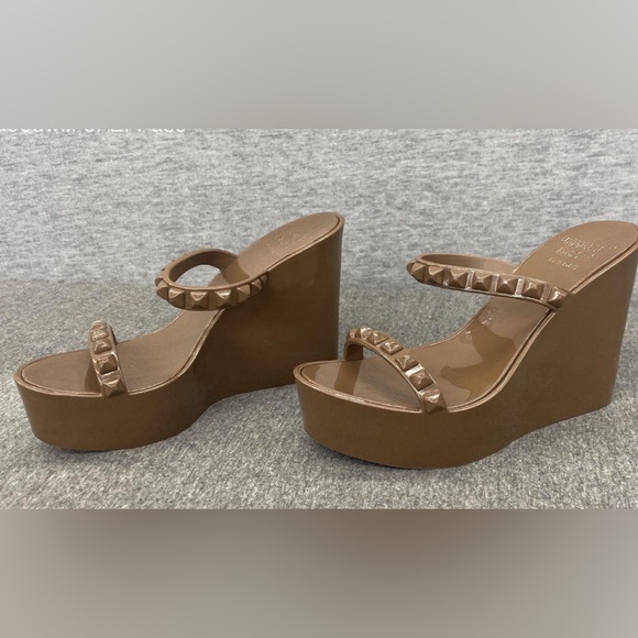 Carmen Sol Tonino Studded Wedge Sandals, Made in Italy, USA Size 8, Size 38 - Picture 3 of 6